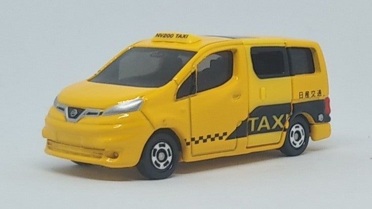特注トミカ 日産・NV200タクシー | ミニカーを雑多に紹介したいブログ