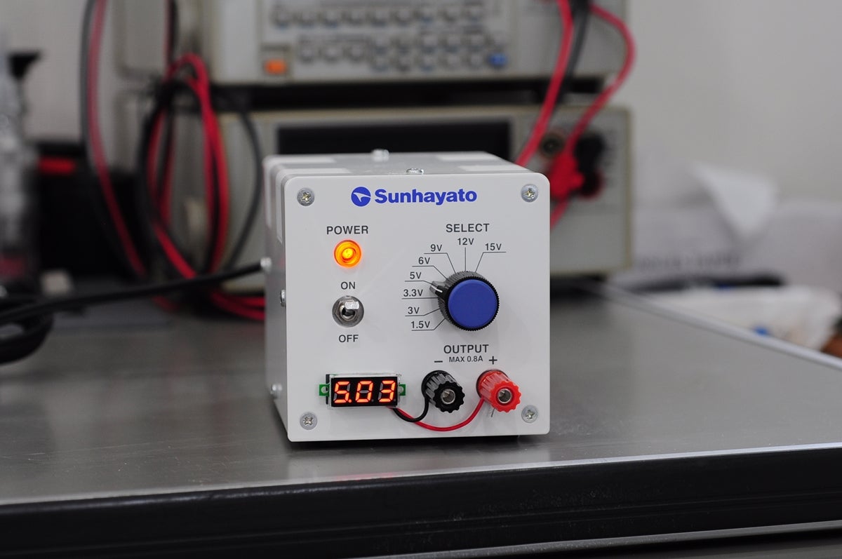 かわいい電源装置。サンハヤト DK-910 デジタル電圧計つき | ShopU店長 STARTのブログ