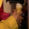 BTS Enjoys Ice Cream_ソフトクリームの先がひょろひょろ長い件の画像
