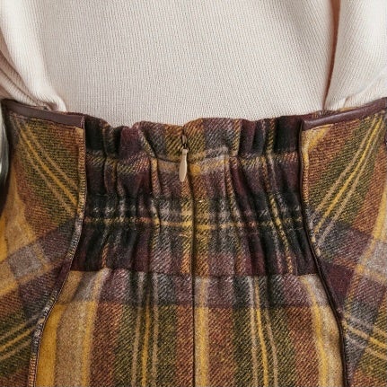 LILY BROWN♥ビット付き合皮切り替えタイトスカート | FLATBAR BLOG