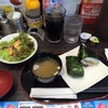 【食事】CoCo壱番屋のおにぎりサンドとみそ汁と朝カレーソーセージセットの画像