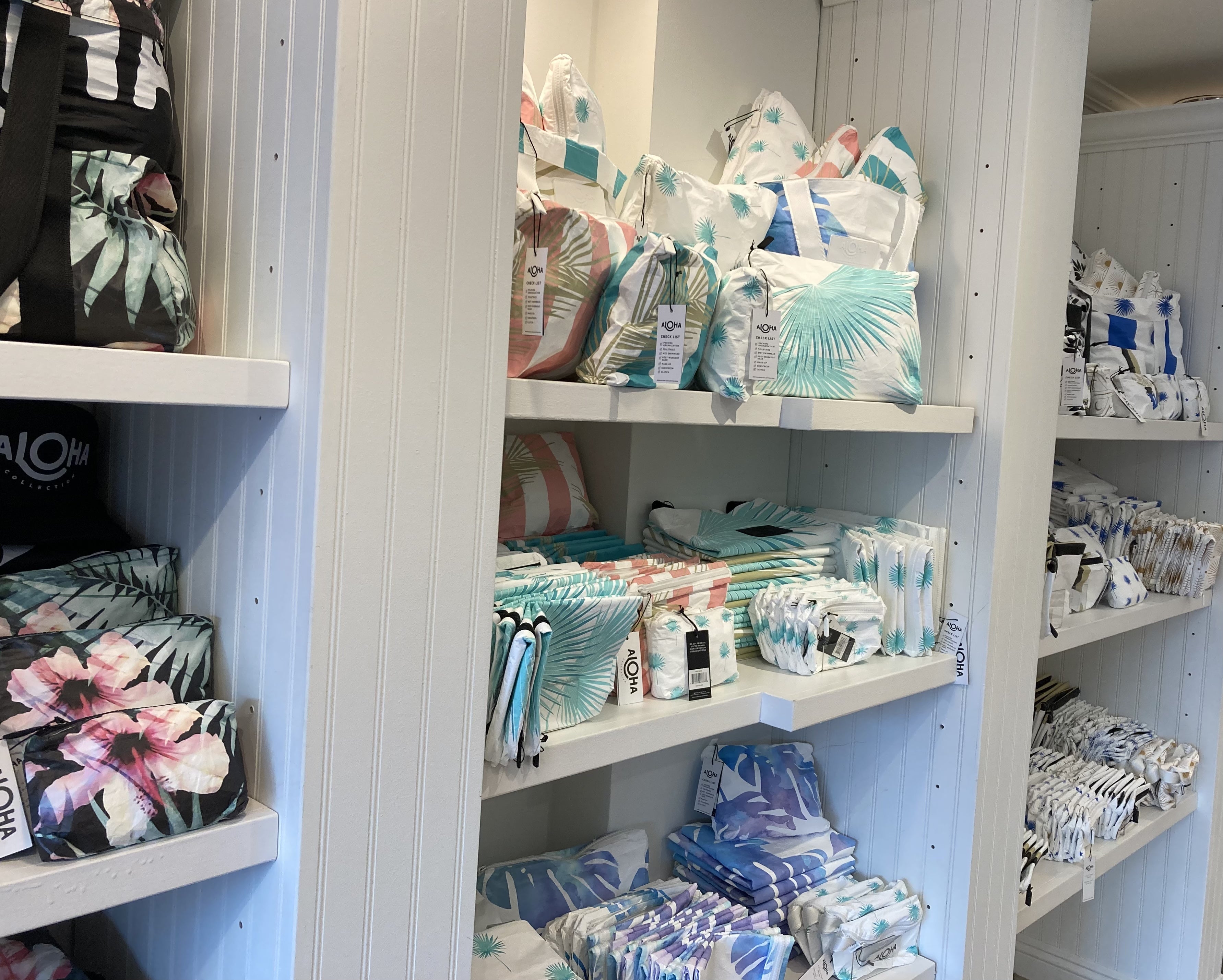 Aloha Collection モアナサーフライダー店のご紹介 | Hawaiiオアフ便り