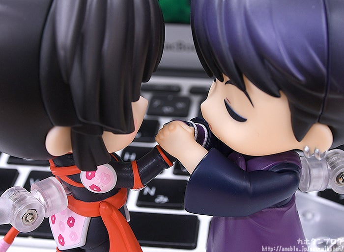 犬夜叉】10月22日(金)ご予約開始「ねんどろいど 弥勒/珊瑚」をご