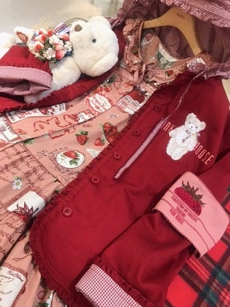 ♡サロンドフレーズのワンピースとテディ刺繍のジャケット