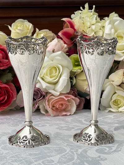 純銀製（925）1918年 マッピン＆ウェッブ 透かし細工の花瓶 ペアセット