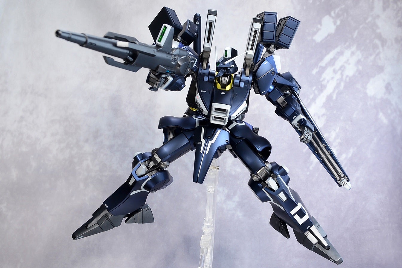 バンダイ1 100MGガンダムマークV塗装完成 プラモデル | yepun.com.ar