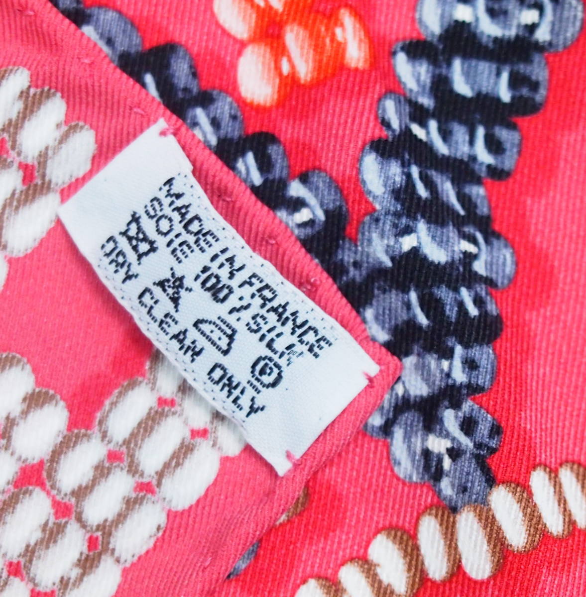 HERMES エルメス スカーフ カレ70 KELLY EN PERLES | 【Kio Vintage】