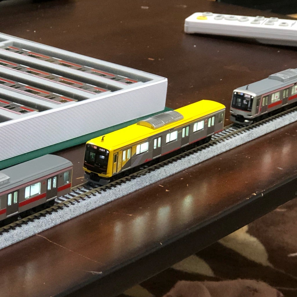 【鉄道模型】KATO仕様の室内灯比較 | kiyoseの車両基地