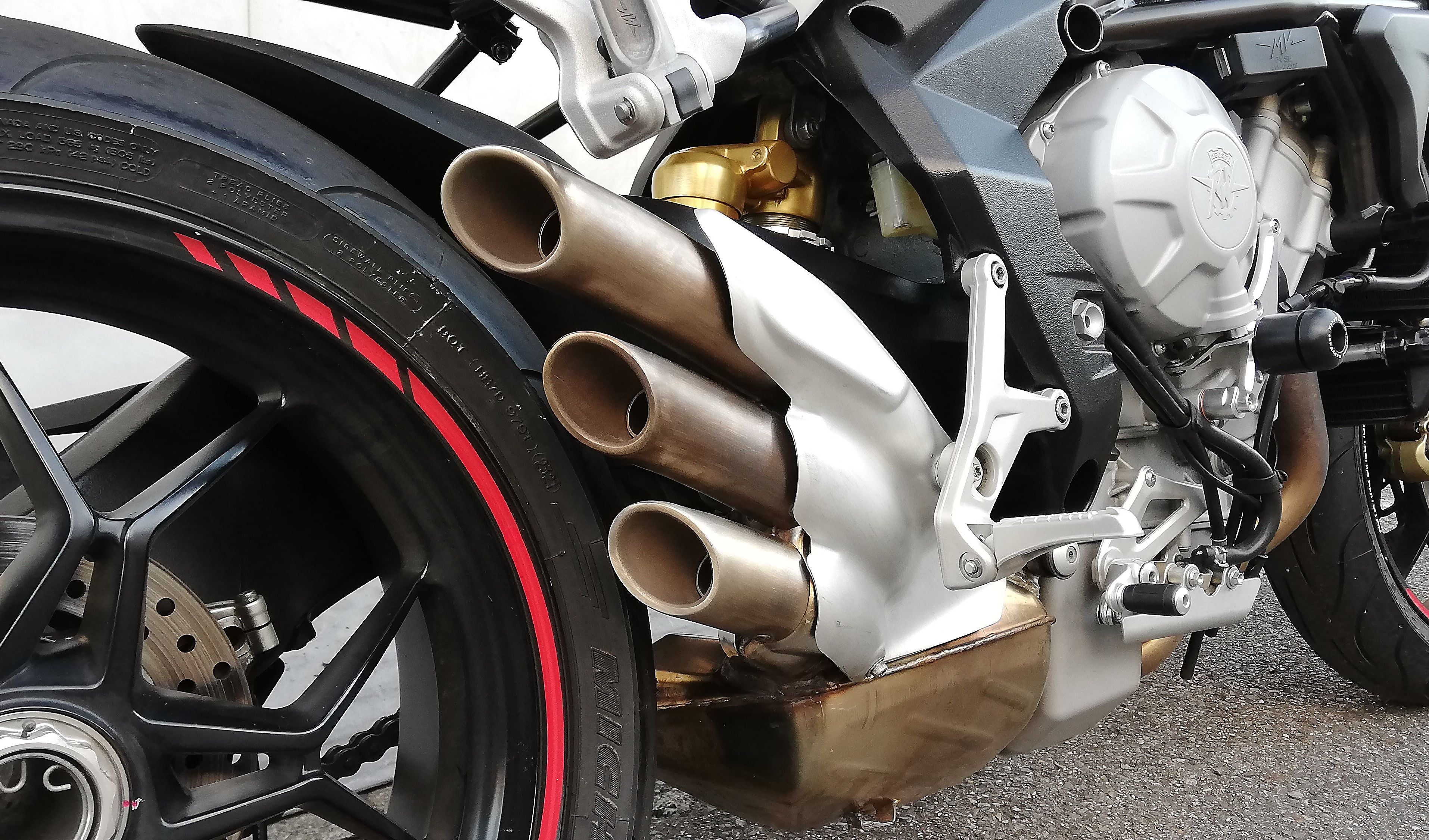 MVアグスタ ブルターレ800（2013年式？）購入 700km走った感想