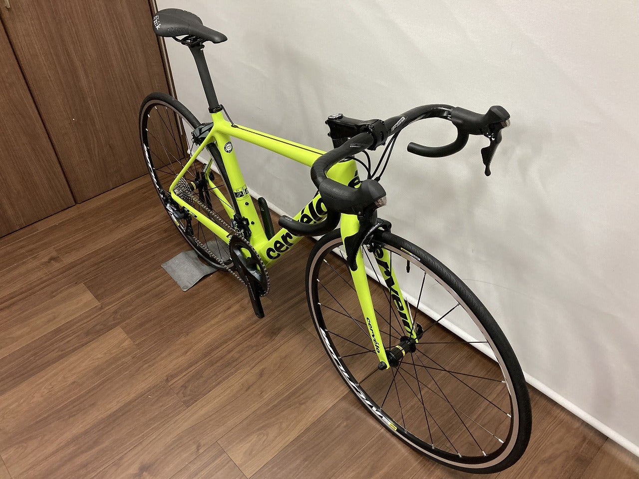 大特価】cervelo R3 アルテグラ完成車 2020! | カンザキ菅原 大特価】cervelo R3 アルテグラ完成車 2020! | カンザキ菅原