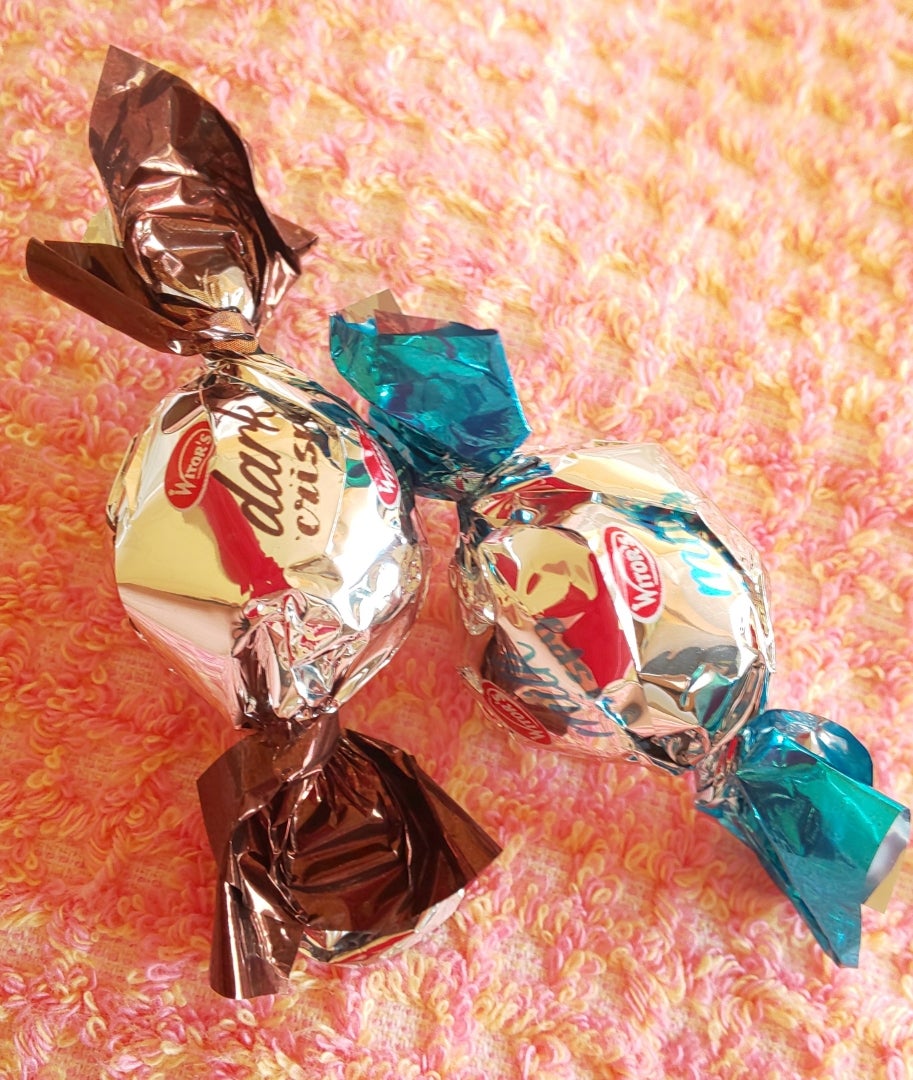 ベッドの上でコストコのチョコ…。 | ☆カナ☆のコストコ岐阜羽島倉庫店＆♡ロピア♡