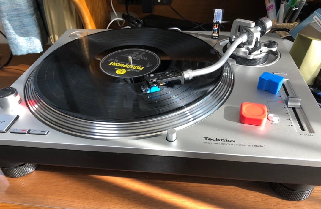卸売り 即使用可:レコードプレーヤーTechnics SL-D303とフォノアンプ
