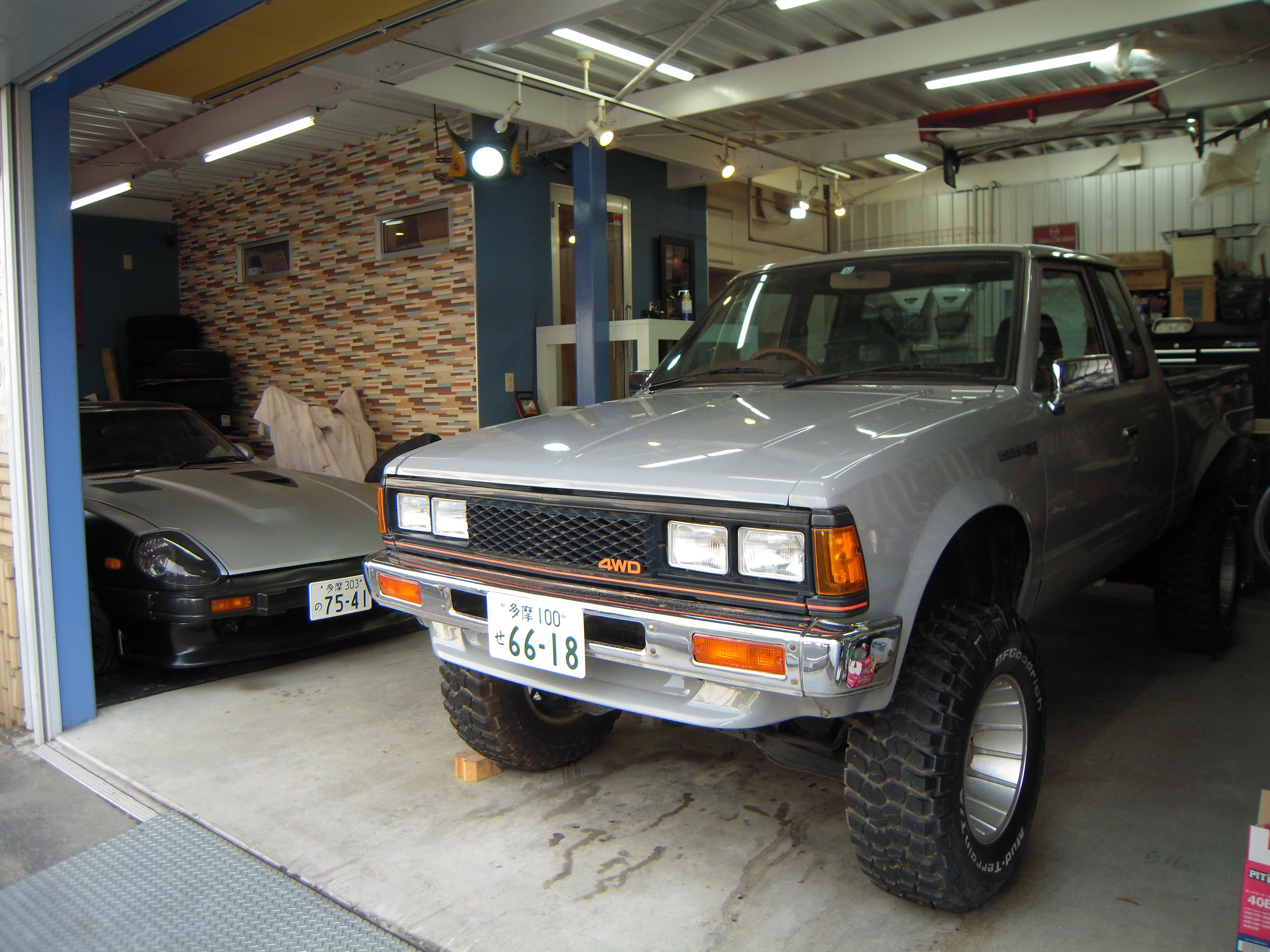 DATSUN 720 キングキャブ | 面白い車 珍しい車 デコラージュ 