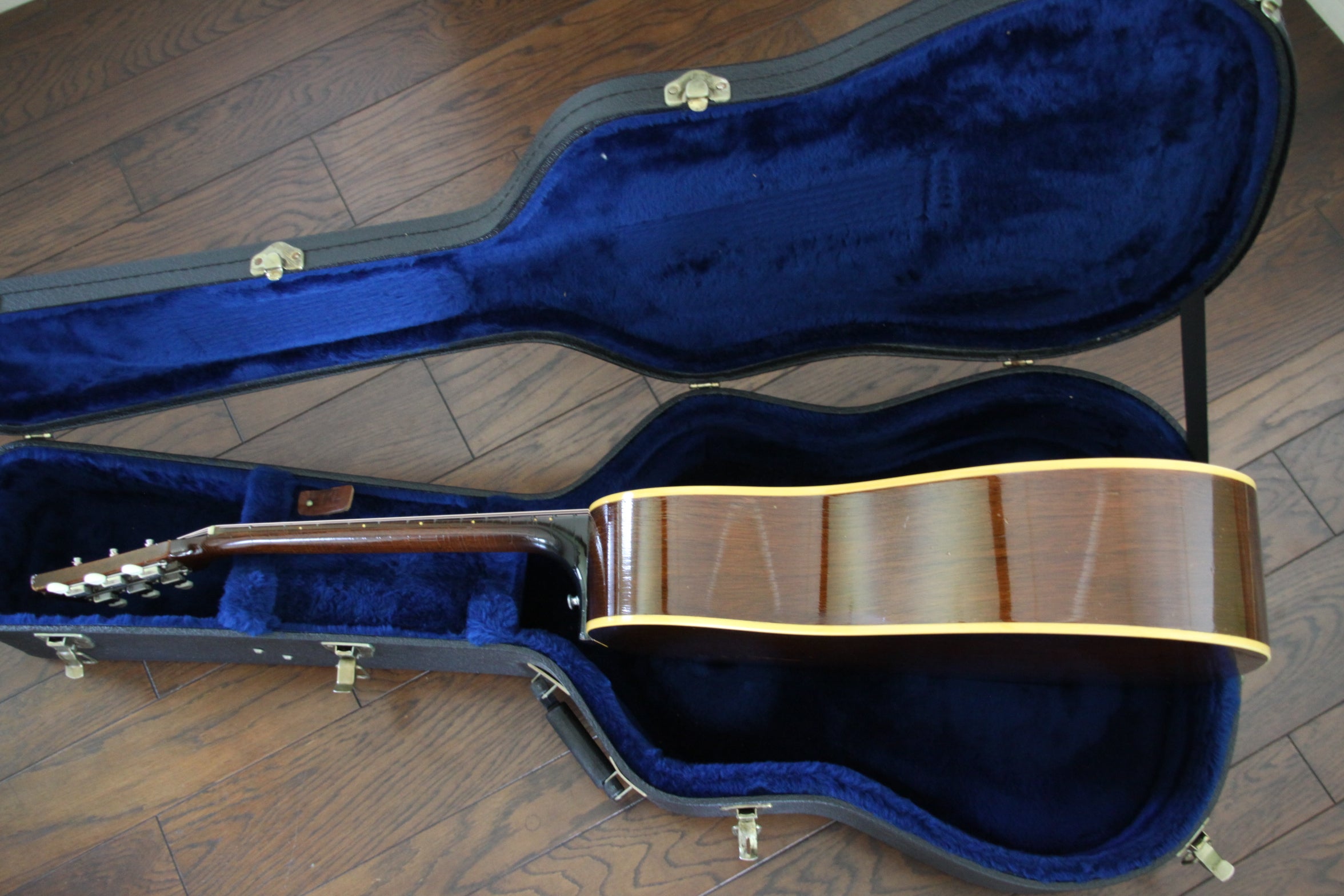 No.51 Gibson J-50 1969年 | fuku-tama-6251のアコギブログ