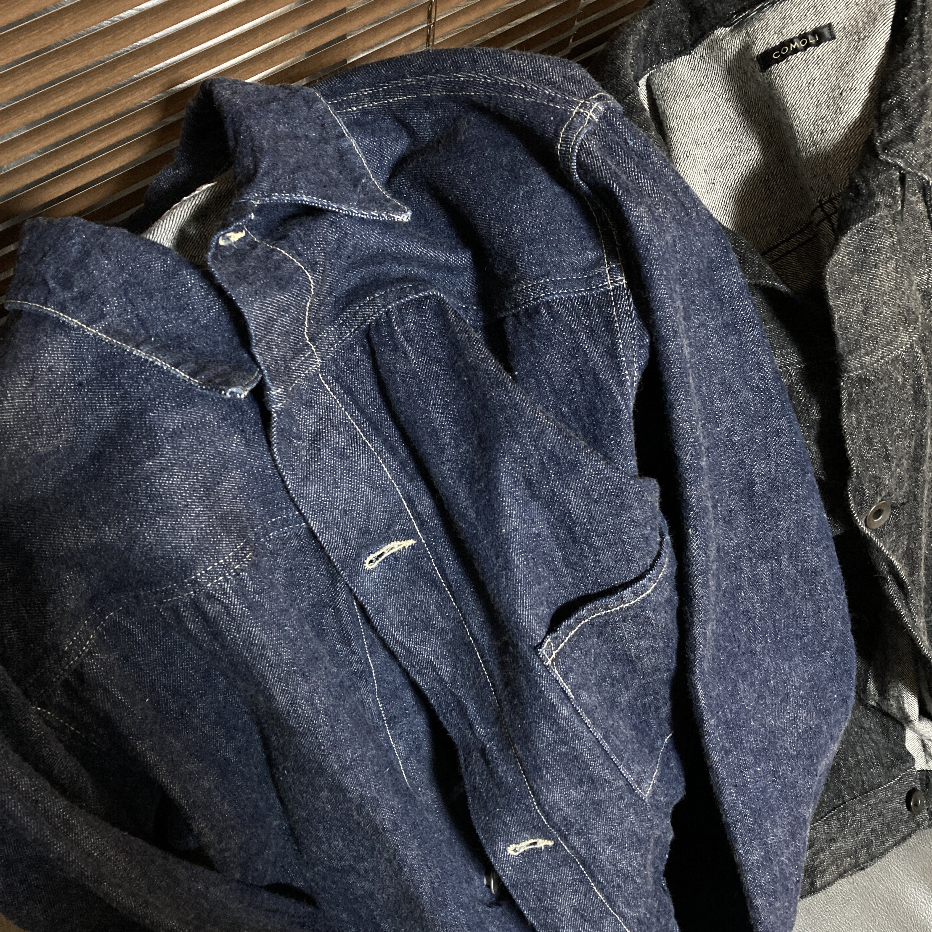 購入レビュー】COMOLI 21SSデニムジャケット（2色）のサイズ感やコーデ 