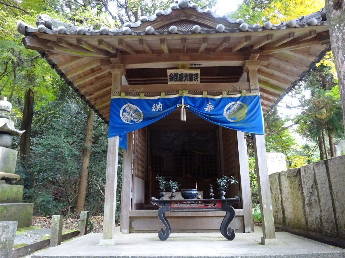 四国巡礼 64番札所 前神寺 | みくが歩くIRODORI 四国巡礼 64番札所 前神寺 | みくが歩くIRODORI
