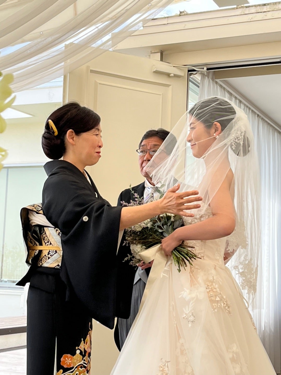 留袖ドレス、新郎新婦母❣️ 金彩 帯ベルト付き 専用