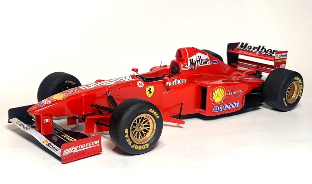 タミヤFERRARI F310B 1/10電動RCフォーミュラー1レーシングカー