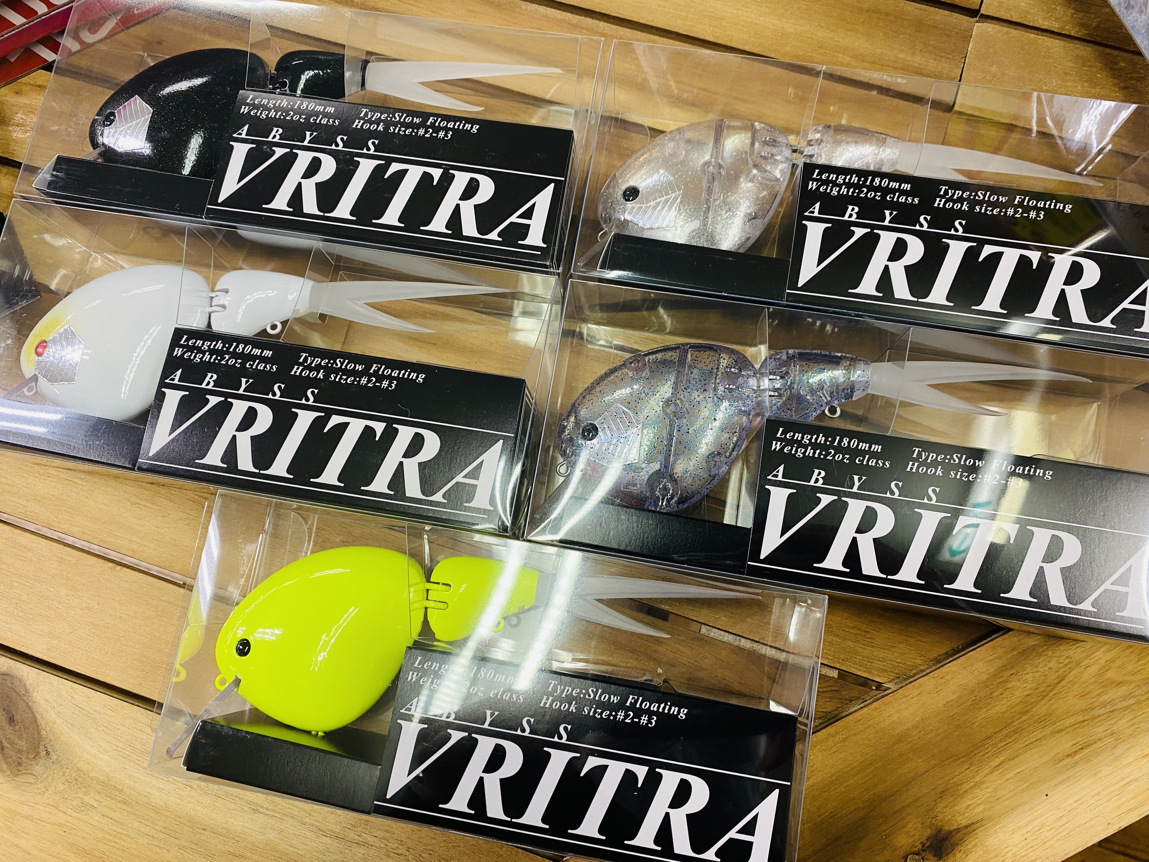 入荷案内〜 ヴリトラ180SF/マスケグ限定シェルカラー 〜 | BLUE 入荷案内〜 ヴリトラ180SF/マスケグ限定シェルカラー 〜 | BLUE