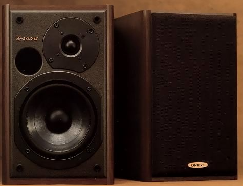 素晴らしい音のスピーカー Onkyo D-202シリーズ またジャンク 素晴らしい音のスピーカー Onkyo D-202シリーズ またジャンク