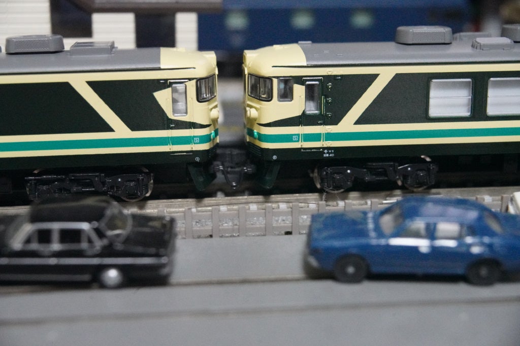入線整備】165系・お座敷列車「なのはな」前編~全面強化のシールド