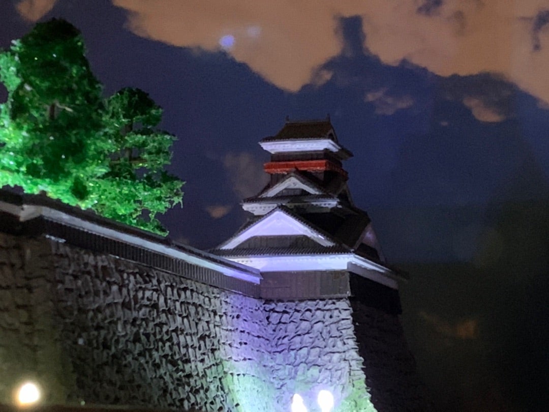 熊本城ライトアップの完成の記事より