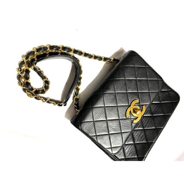 CHANEL チェーンバッグが発売スタート！！ | J&marmie vintage select