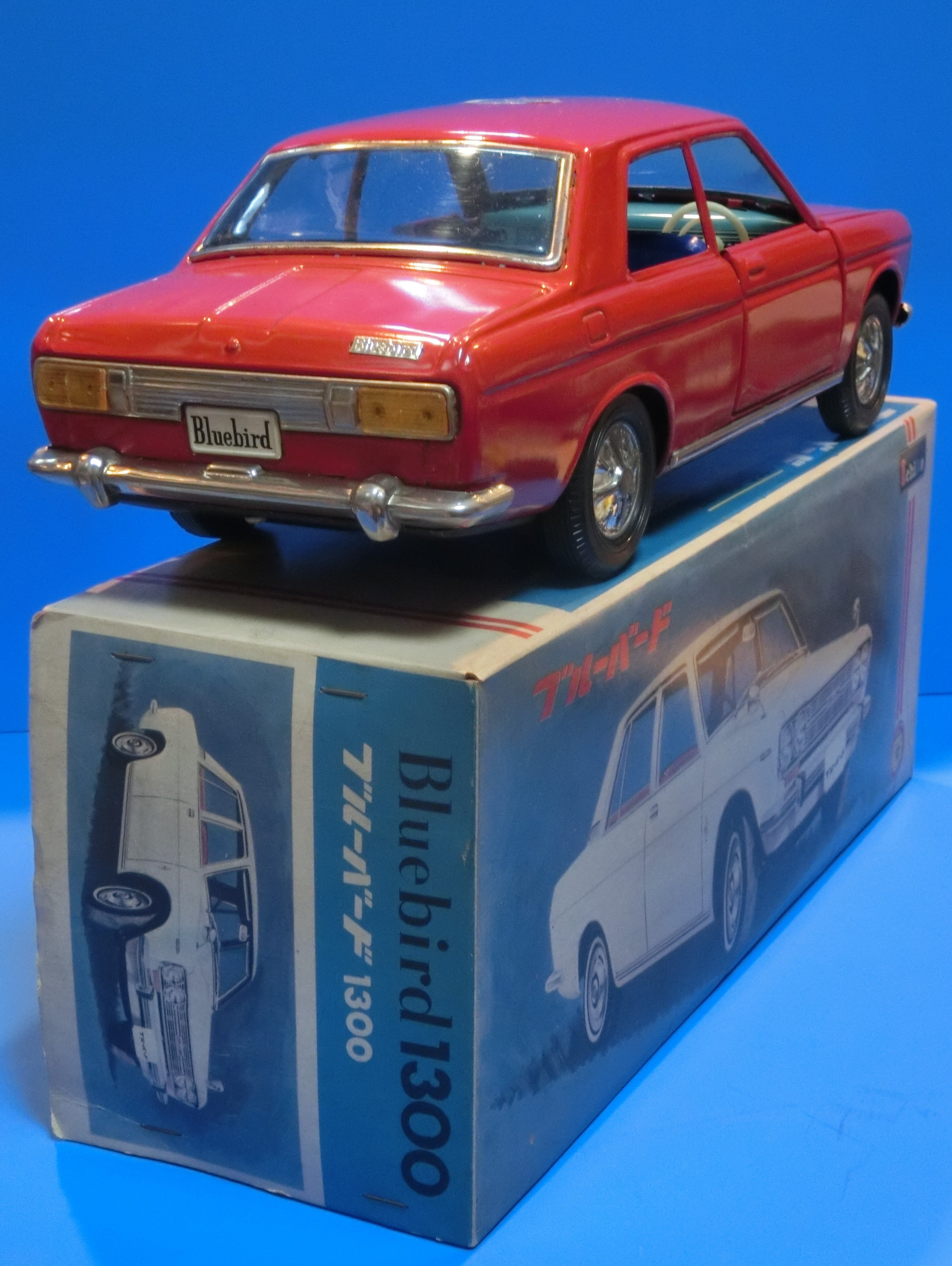 ☆1967年イチコー510ブルーバード2ドアDXトミカ特注品～ブリキ自動車 