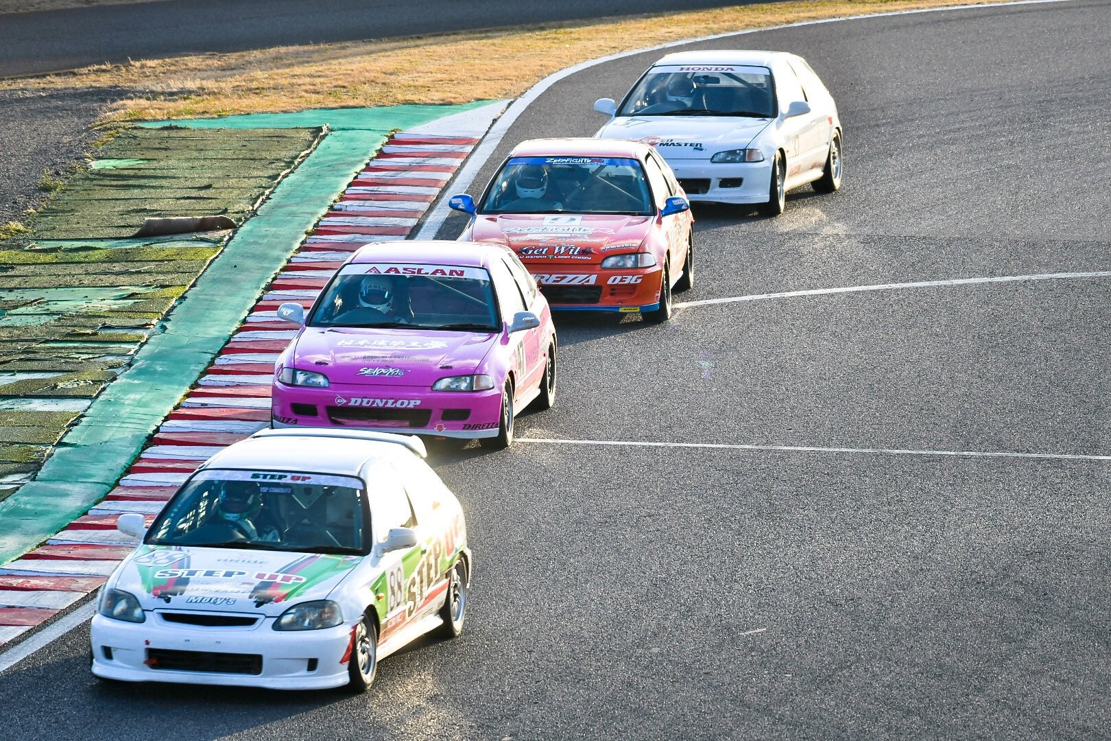EF9/EG6/EK9シビック、GK5フィット乗りの皆様！今週末は鈴鹿サーキット 