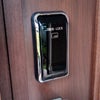 玄関ドアをキーレス錠に　ZEUS-LOCK取付作業　富山の鍵屋の画像