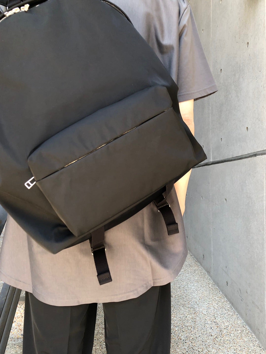 SOE One Shoulder B.P Solotex Size L | ragazzo cultura SOE One Shoulder B.P Solotex Size L | ragazzo cultura