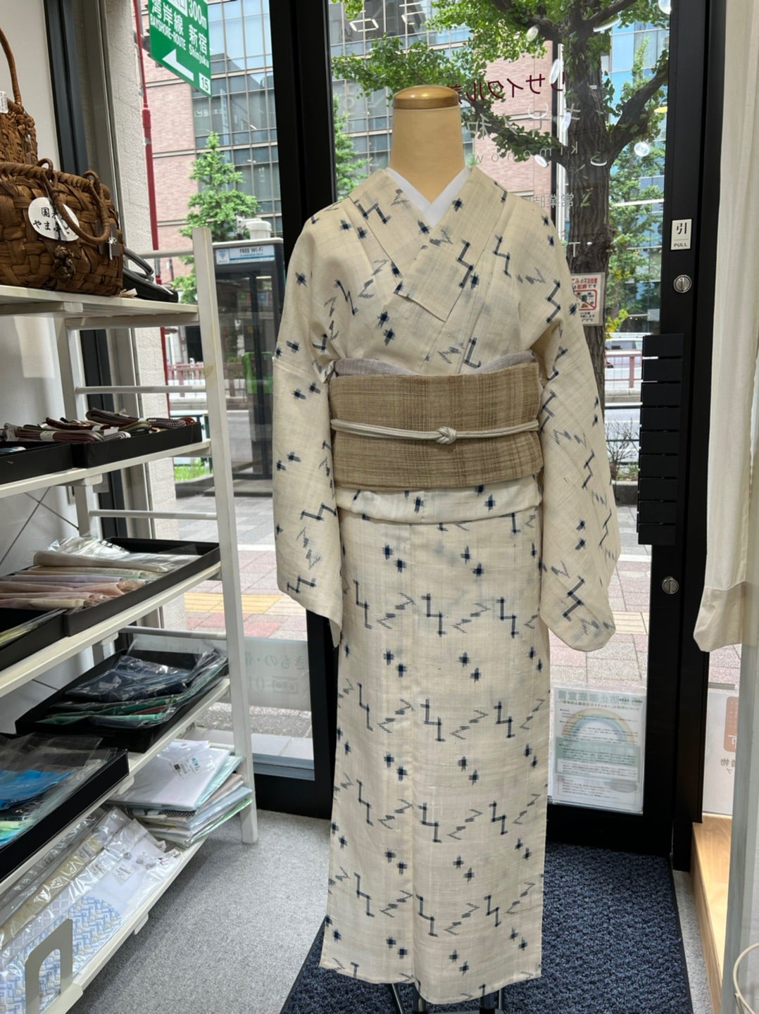 趣きのある夏の紬と越後上布の作り帯♪ | キモノ和楽市 銀座店