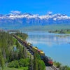 カナダの貨物列車　カナディアンロッキーの画像