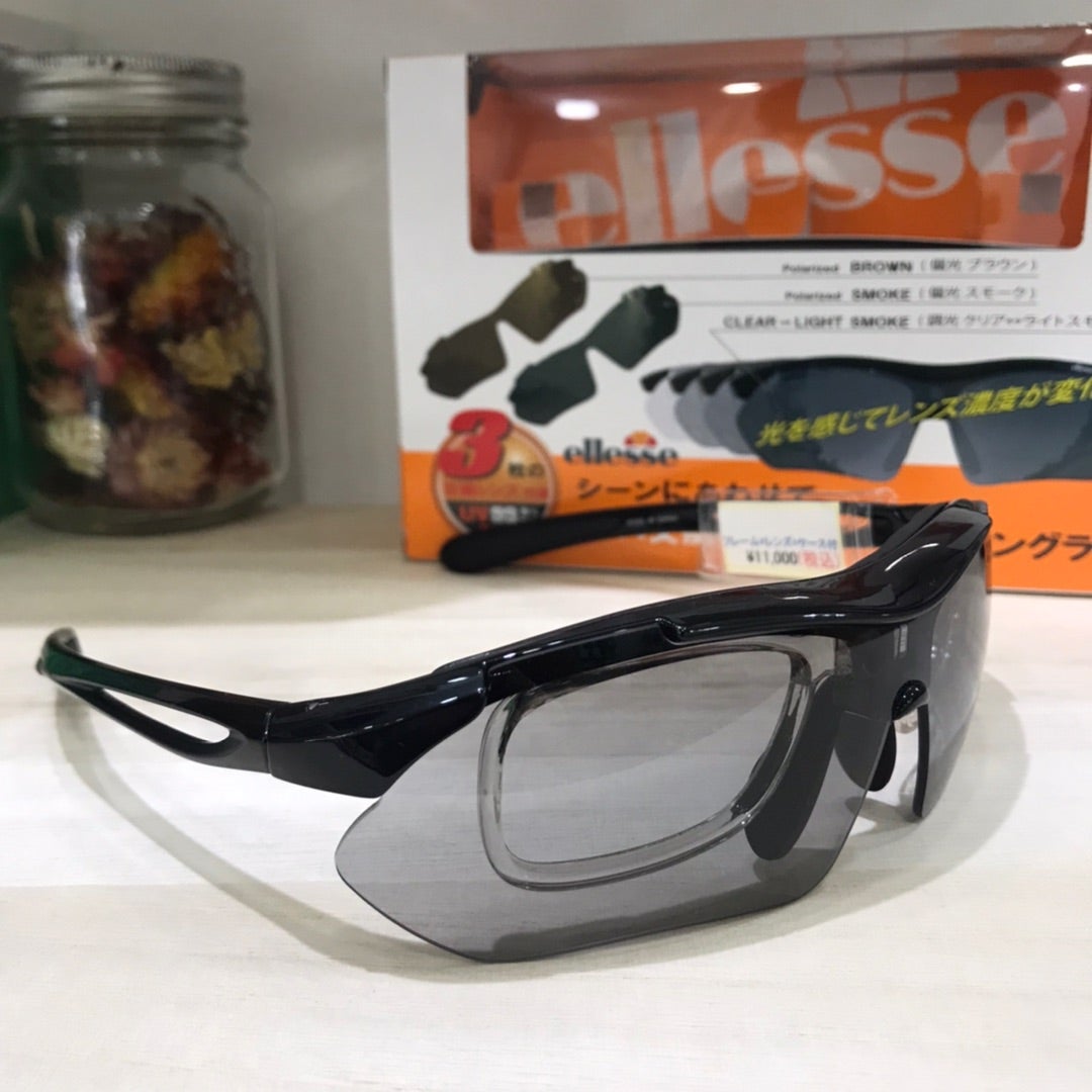 新型!エレッセの度付き対応スポーツサングラス☆定番偏光+今度 新型!エレッセの度付き対応スポーツサングラス☆定番偏光+今度
