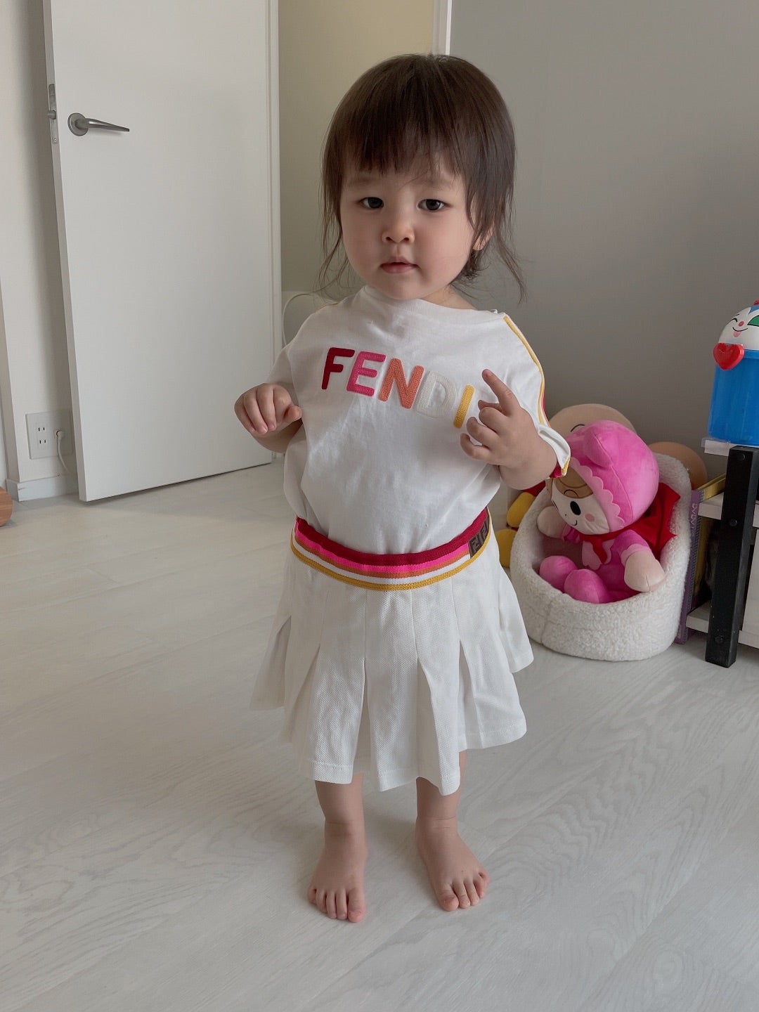 一歳愛娘の全身FENDIコーデ | 片岡麗香オフィシャルブログ「Reikaと 