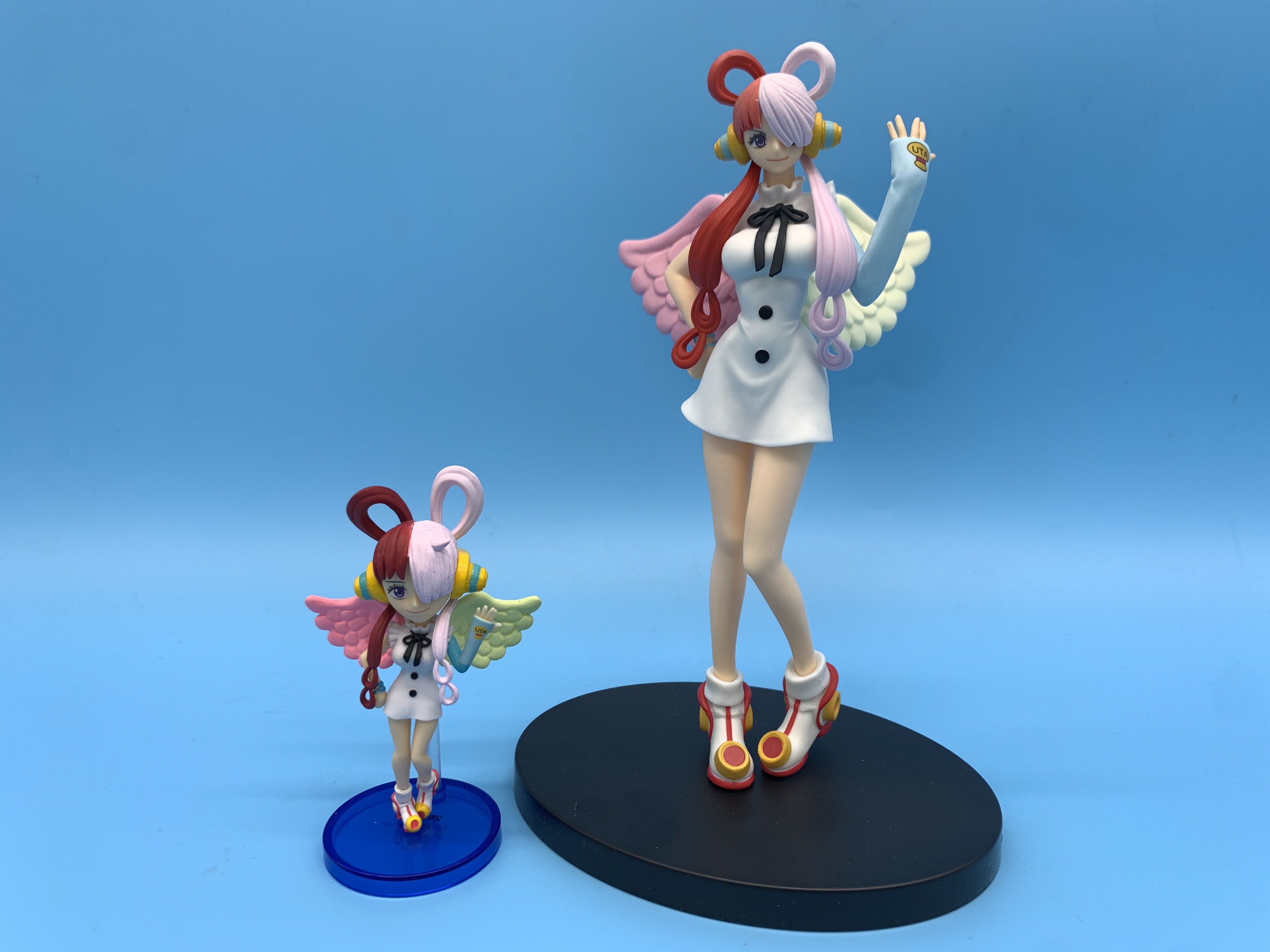 当店在庫してます! ONE PIECE FILM RED ワールドコレクタブルフィギュアvol.1 ウタ ワイン