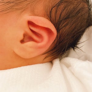 赤ちゃんのスキンケア　お耳の画像