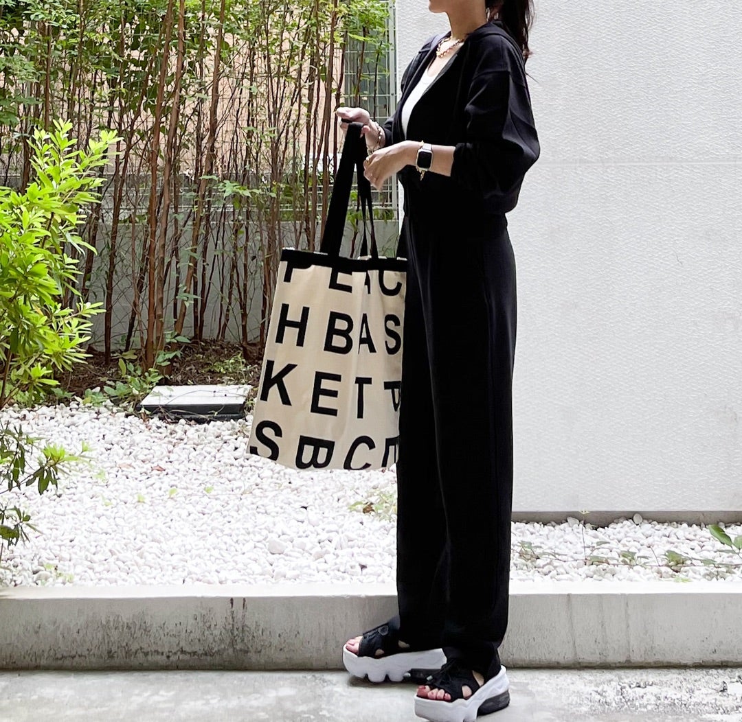 UNIQLO】暑いけど、どうしても紹介したかったユニクロパーカー