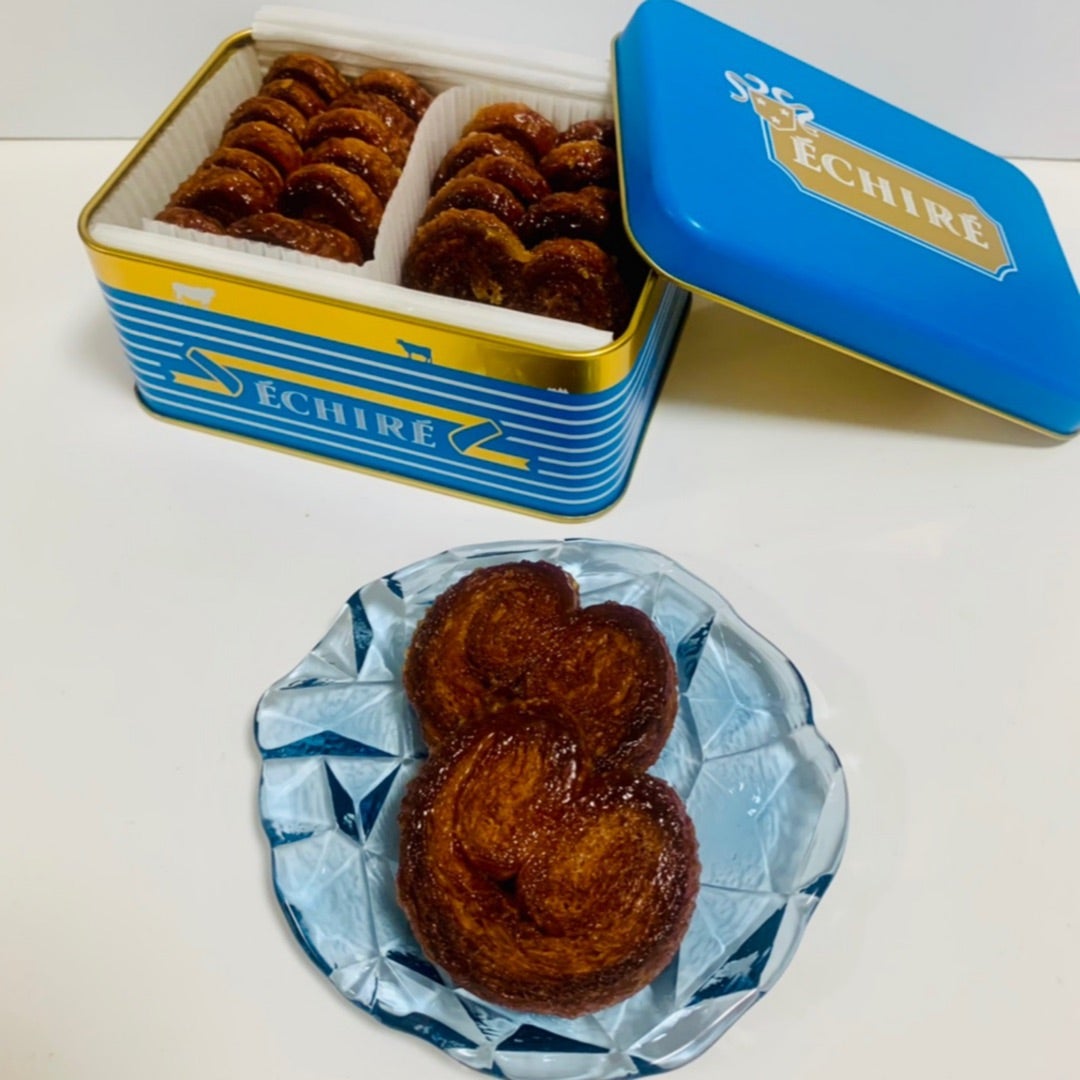 可愛いハートのパルミエ。1番入手困難だったブルーのエシレ缶① 可愛いハートのパルミエ。1番入手困難だったブルーのエシレ缶①