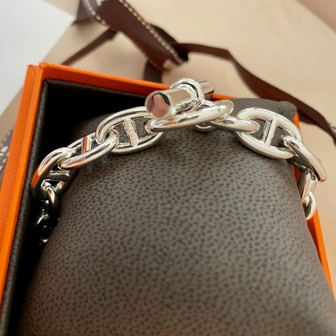 緊急入荷!】エルメスで一番人気のブレスレット 緊急入荷!】エルメスで一番人気のブレスレット