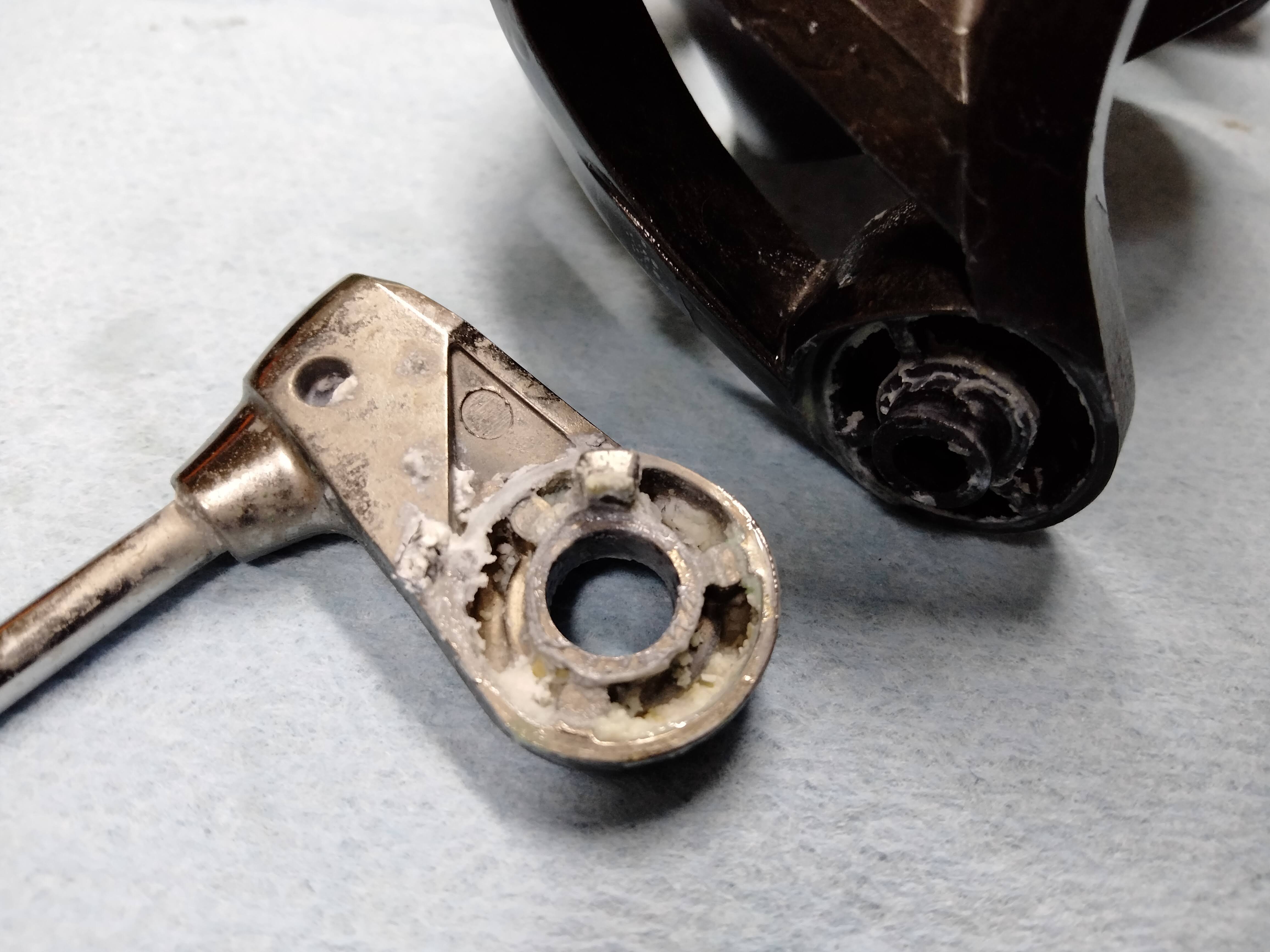 16キャタリナ5000H整備その① | reelmaintenance-higarageのブログ 16キャタリナ5000H整備その① | reelmaintenance-higarageのブログ