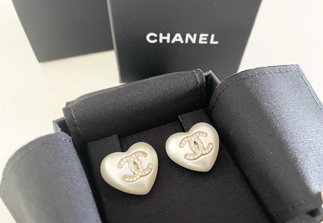 物欲が止まらなくなる危険なCHANEL品!/今日のコーデ | *** あやの