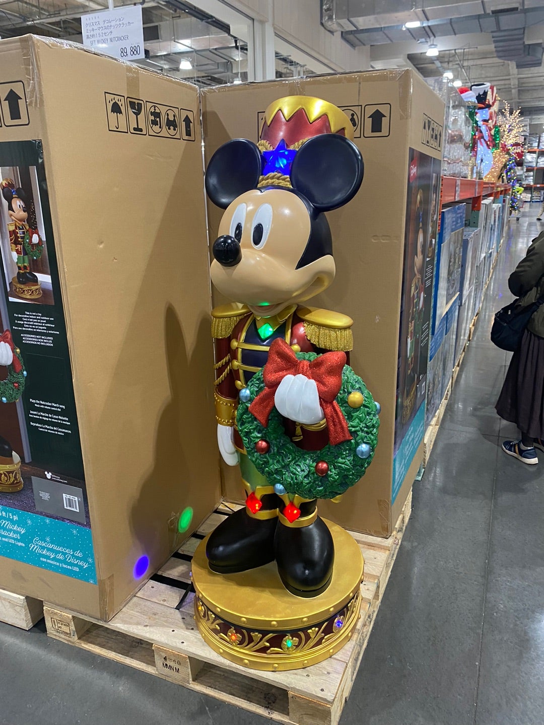 クリスマス　ミッキーマウスのナッツクラッカー　展示品152センチ！