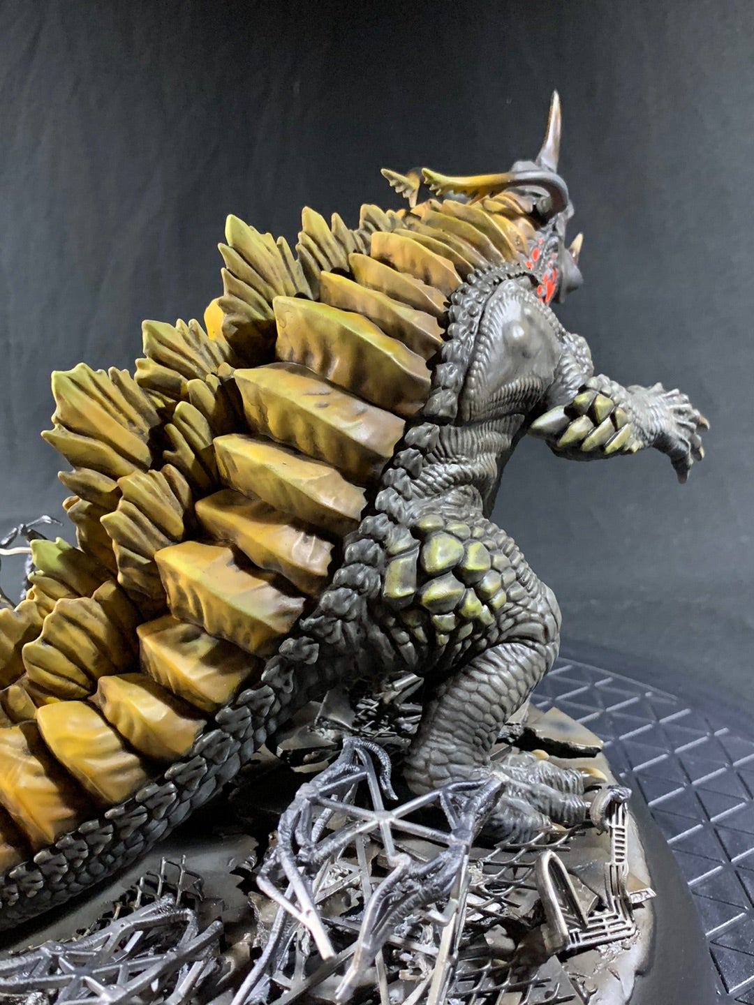 海洋堂 シンウルトラマン 透明怪獣ネロンガ ソフビキット 電飾 海洋堂 シンウルトラマン 透明怪獣ネロンガ ソフビキット 電飾