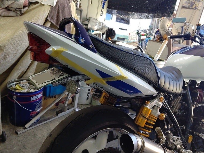 GSX1400 サイドカウルがキマッてるなら～テールカウルやアンダーも
