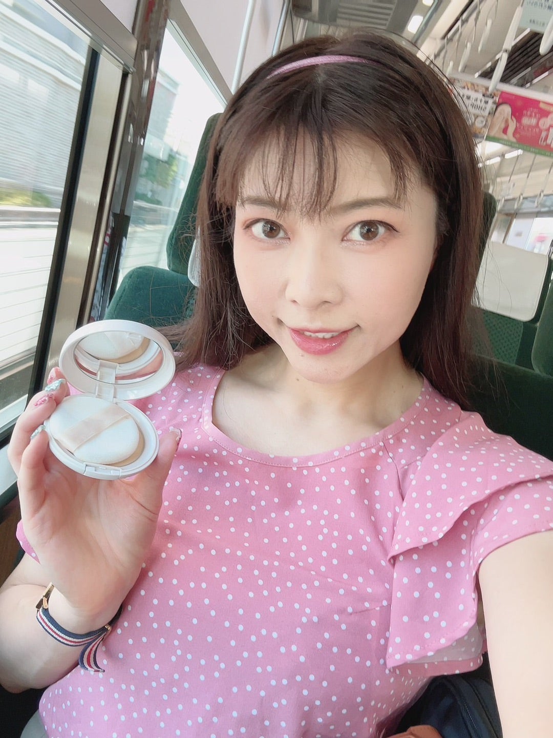 84%OFF!】 セラフォア エッセンスパウダー ミディアムベージュ fawe.org