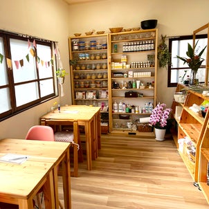 精油を一滴から購入できる！茅ヶ崎・にじカフェさんの画像