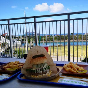 沖縄のハンバーガーの画像