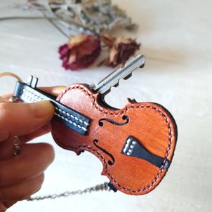 ■バイオリニストやバイオリンを始めた方へのプレゼントに！☆革工房オキシオクラフトの画像