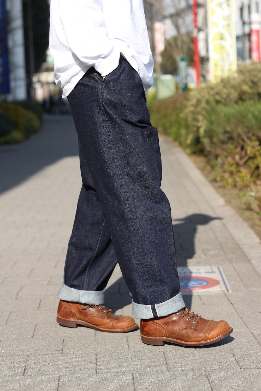 5/13(土)より再販売開始【AWORK】SELVEDGE DENIM WIDE SLACKS 5/13(土)より再販売開始【AWORK】SELVEDGE DENIM WIDE SLACKS